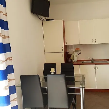 With Parking Space Nin, Zadar - 13571 Apartment *